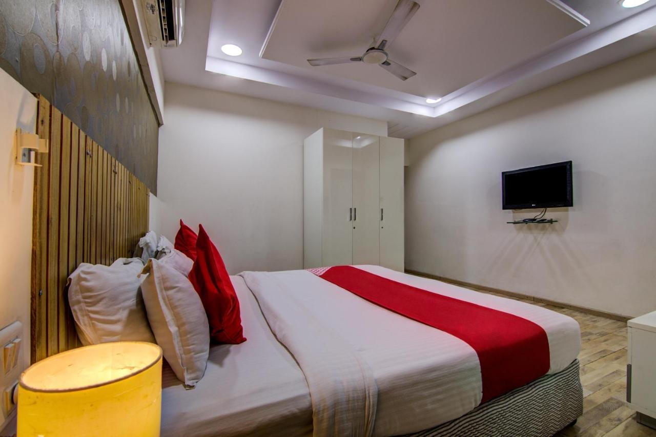 Oyo Hotel 55 Lawsons Bay Jalaripeta Экстерьер фото